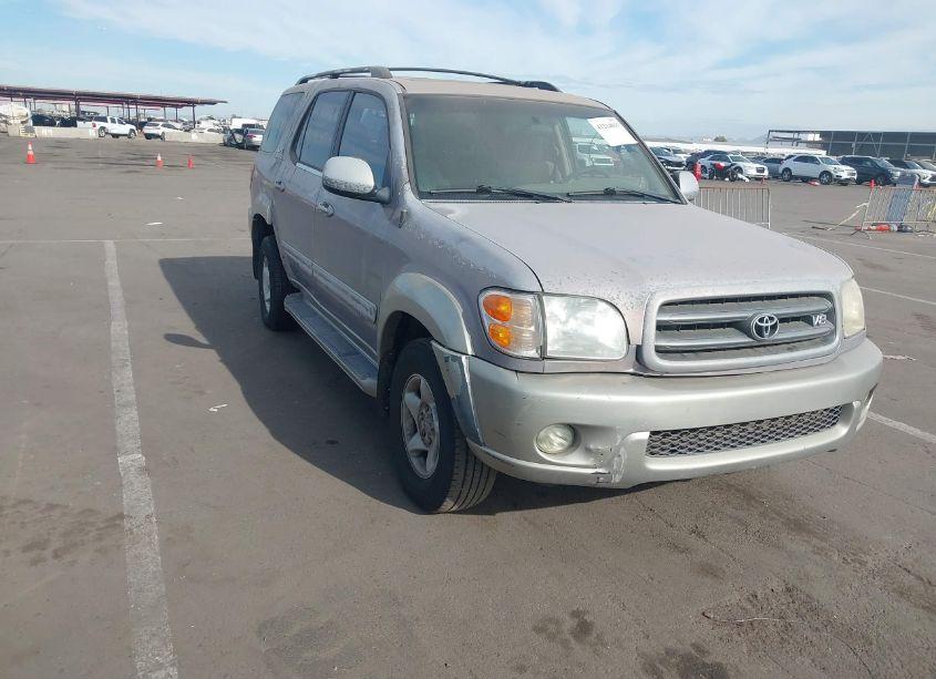 2002 Toyota Sequoia SR5 (VIN 5TDZT34AX2S086579) main photo