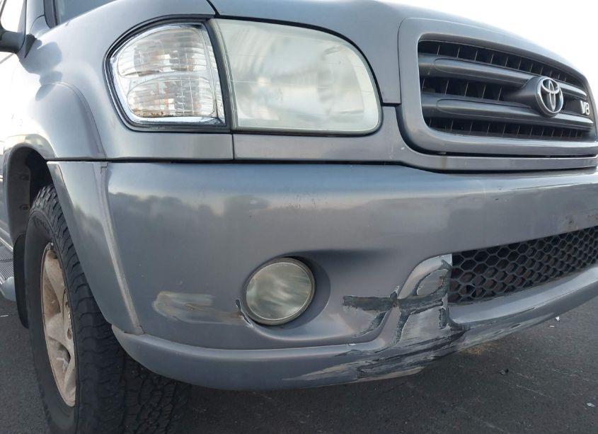 Photo 6 of 2002 Toyota Sequoia SR5 V8 (VIN 5TDZT34AX2S116258)