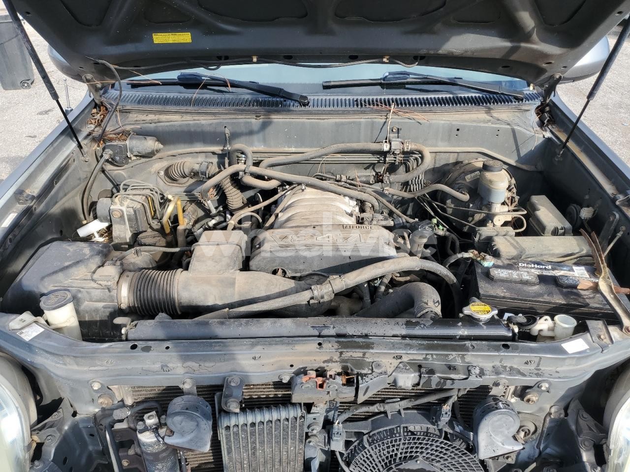 Photo 12 of 2004 TOYOTA SEQUOIA SR5 (VIN 5TDZT34AX4S217612)