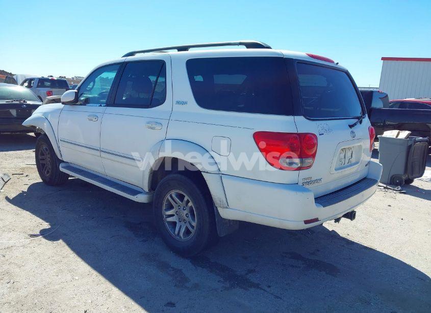 Photo 3 of 2005 Toyota Sequoia SR5 V8 (VIN 5TDZT34AX5S252295)