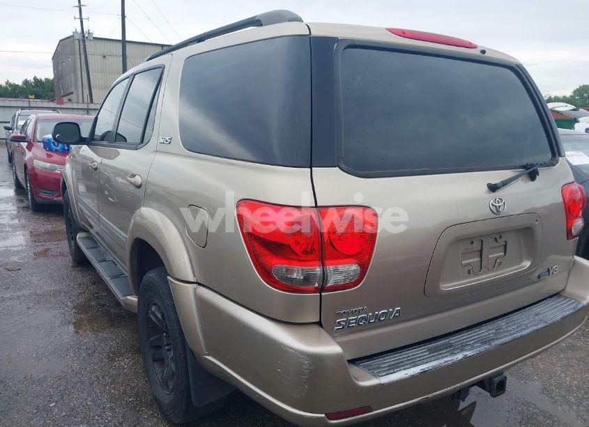 Photo 3 of 2006 Toyota Sequoia SR5 V8 (VIN 5TDZT34AX6S283368)