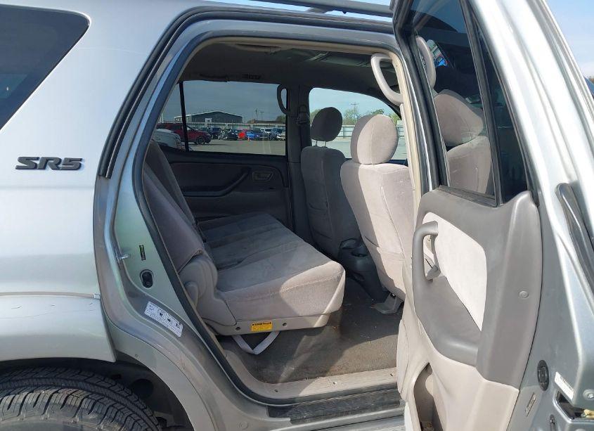 Photo 8 of 2007 Toyota Sequoia SR5 V8 (VIN 5TDZT34AX7S292993)