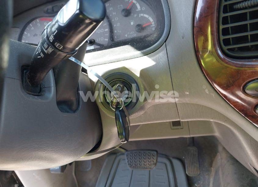 Photo 11 of 2003 Toyota Sequoia LIMITED V8 (VIN 5TDZT38A03S172396)