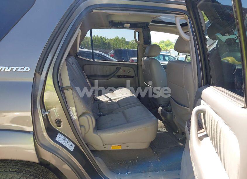 Photo 8 of 2003 Toyota Sequoia LIMITED V8 (VIN 5TDZT38A03S172396)