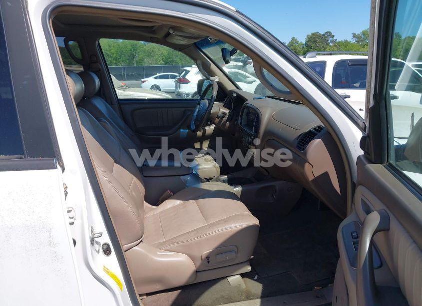 Photo 5 of 2004 Toyota Sequoia LIMITED V8 (VIN 5TDZT38A04S213613)