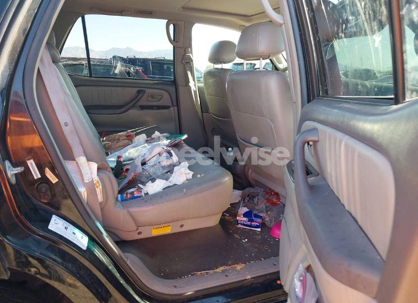 Photo 8 of 2004 Toyota Sequoia LIMITED V8 (VIN 5TDZT38A04S221274)