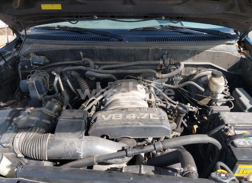 Photo 10 of 2004 Toyota Sequoia LIMITED (VIN 5TDZT38A04S236051)