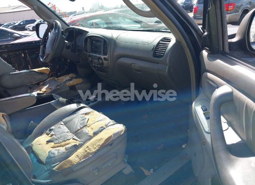 Photo 5 of 2004 Toyota Sequoia LIMITED (VIN 5TDZT38A04S236051)