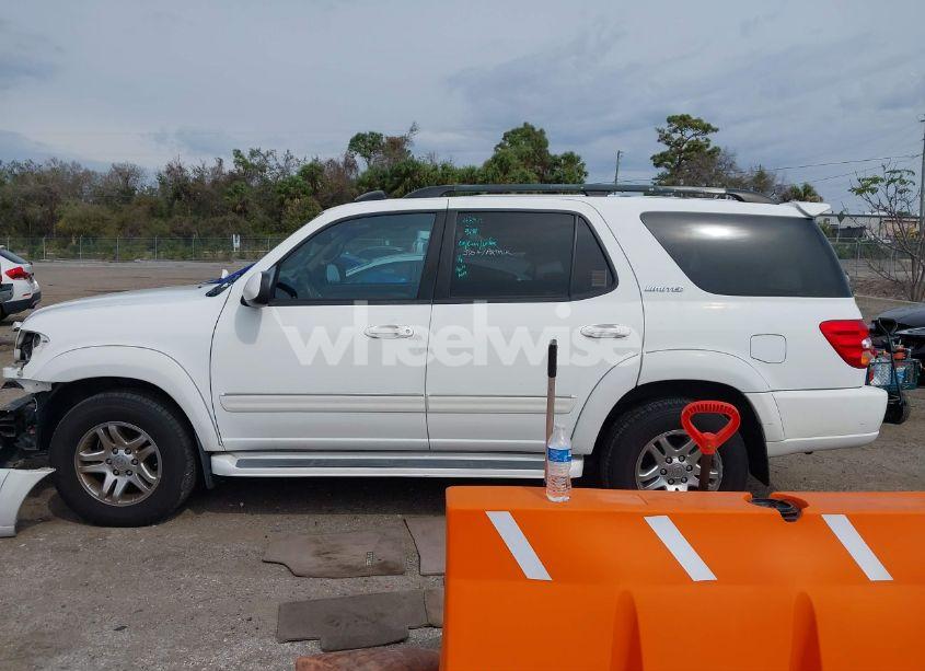 Photo 15 of 2004 Toyota Sequoia LIMITED (VIN 5TDZT38A04S236082)