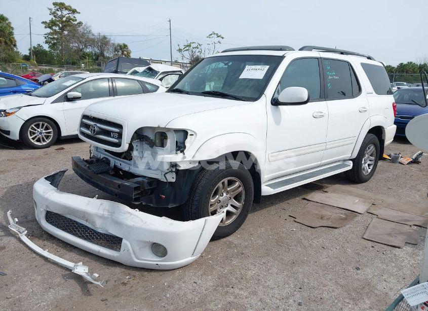 Photo 2 of 2004 Toyota Sequoia LIMITED (VIN 5TDZT38A04S236082)
