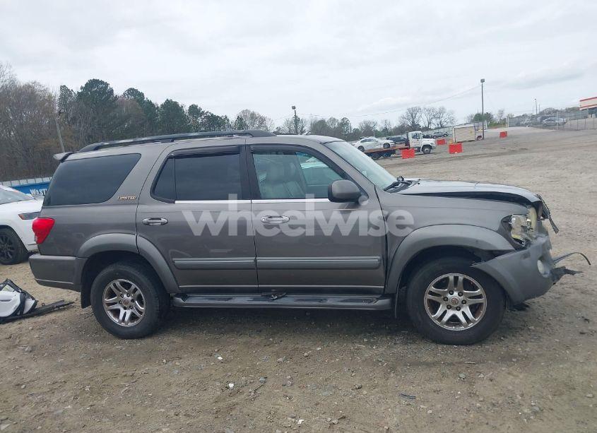 Photo 13 of 2005 Toyota Sequoia LIMITED V8 (VIN 5TDZT38A05S244247)