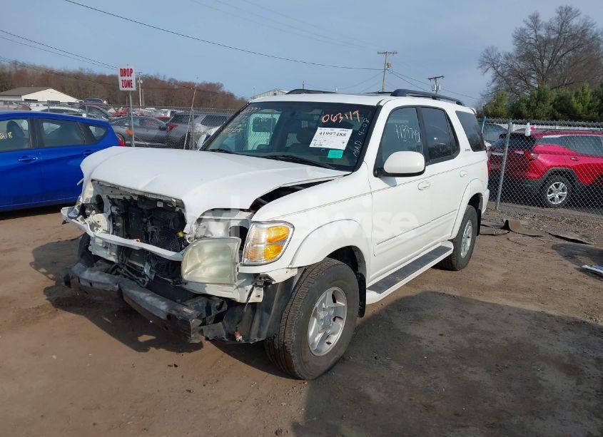 Photo 2 of 2002 Toyota Sequoia LIMITED V8 (VIN 5TDZT38A12S063119)