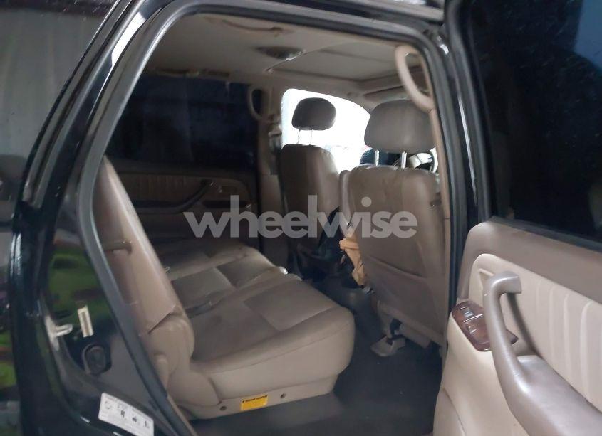 Photo 8 of 2003 Toyota Sequoia LIMITED V8 (VIN 5TDZT38A13S189837)