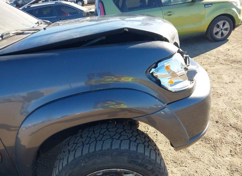 Photo 17 of 2004 Toyota Sequoia LIMITED V8 (VIN 5TDZT38A14S238388)