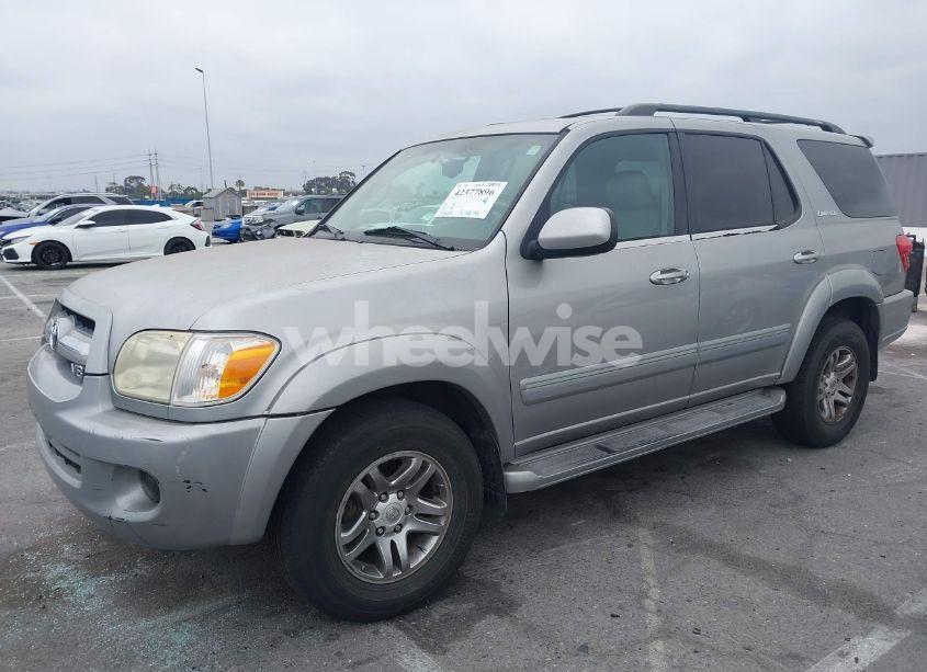 Photo 2 of 2005 Toyota Sequoia LIMITED V8 (VIN 5TDZT38A15S259811)
