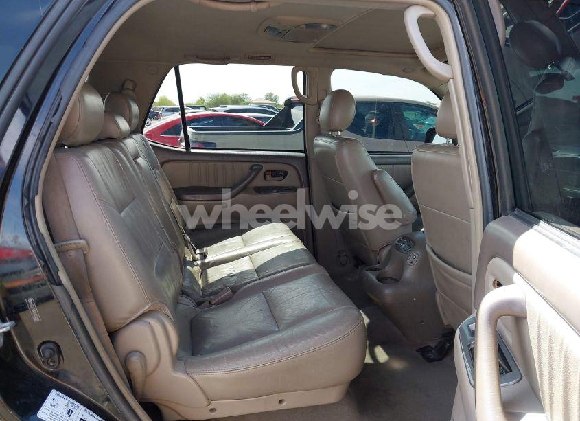 Photo 8 of 2005 Toyota Sequoia LIMITED V8 (VIN 5TDZT38A15S260392)