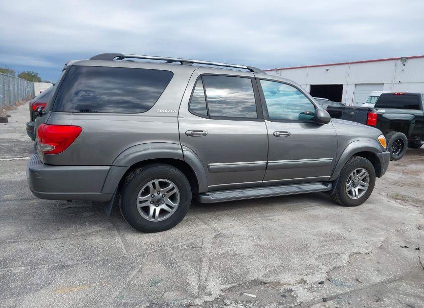 Photo 13 of 2006 Toyota Sequoia LIMITED V8 (VIN 5TDZT38A16S280028)