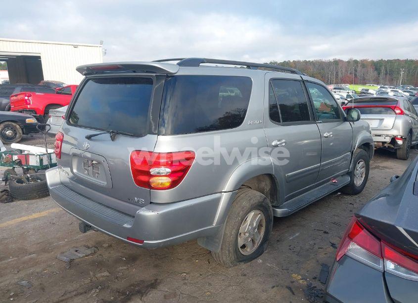 Photo 4 of 2002 Toyota Sequoia LIMITED V8 (VIN 5TDZT38A22S102963)