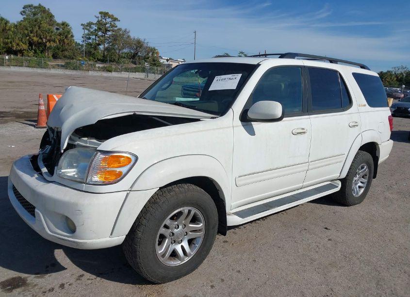 Photo 13 of 2003 Toyota Sequoia LIMITED V8 (VIN 5TDZT38A23S180483)