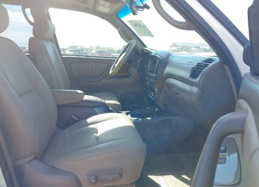 Photo 5 of 2003 Toyota Sequoia LIMITED V8 (VIN 5TDZT38A23S180483)