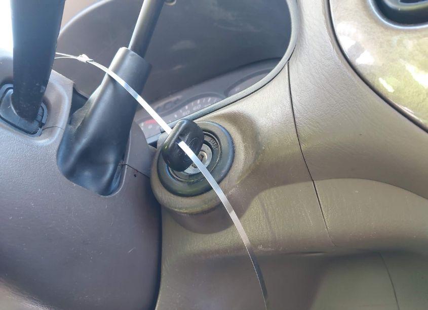 Photo 11 of 2004 Toyota Sequoia LIMITED V8 (VIN 5TDZT38A24S207277)