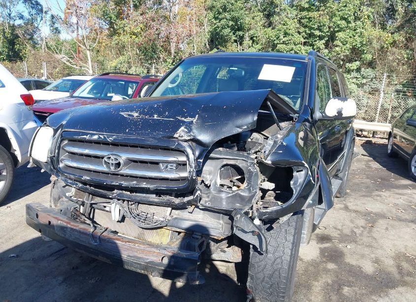 Photo 12 of 2004 Toyota Sequoia LIMITED V8 (VIN 5TDZT38A24S207277)