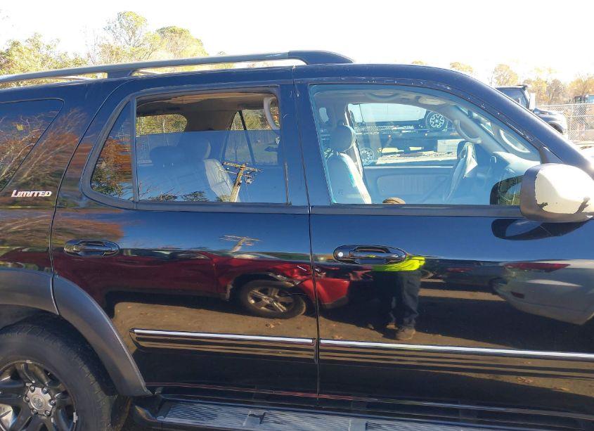 Photo 13 of 2004 Toyota Sequoia LIMITED V8 (VIN 5TDZT38A24S207277)