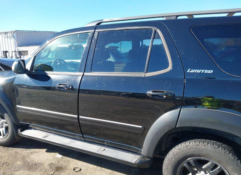 Photo 14 of 2004 Toyota Sequoia LIMITED V8 (VIN 5TDZT38A24S207277)