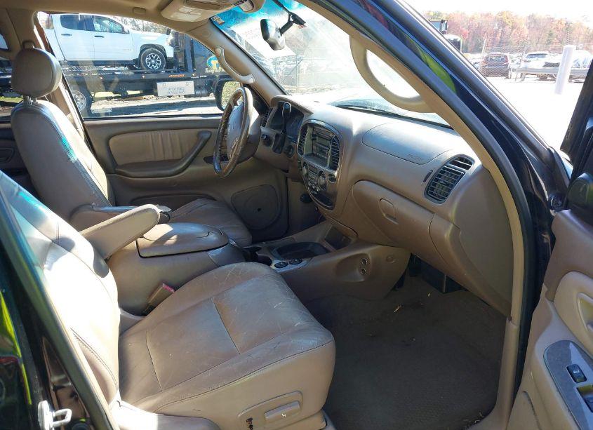 Photo 5 of 2004 Toyota Sequoia LIMITED V8 (VIN 5TDZT38A24S207277)