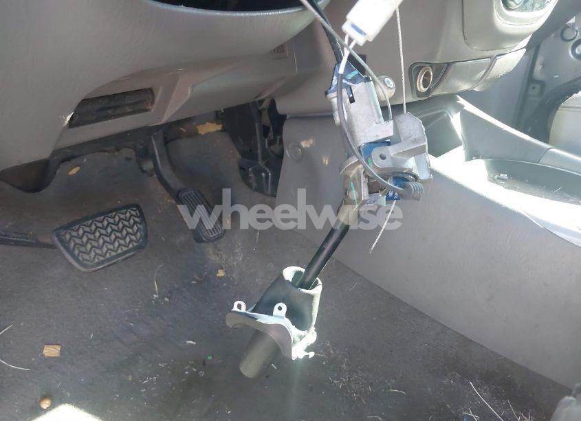 Photo 13 of 2004 Toyota Sequoia LIMITED V8 (VIN 5TDZT38A24S222216)