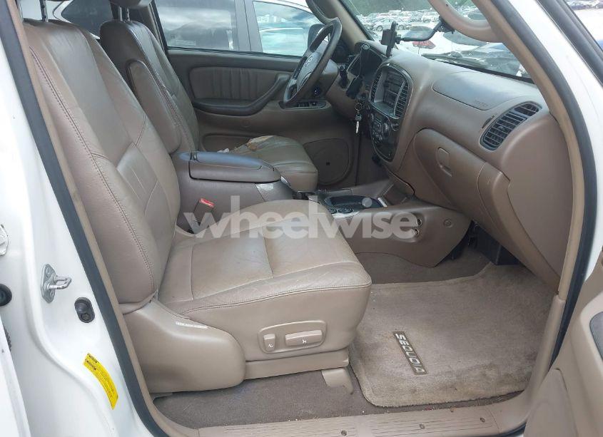 Photo 5 of 2004 Toyota Sequoia LIMITED V8 (VIN 5TDZT38A24S223270)