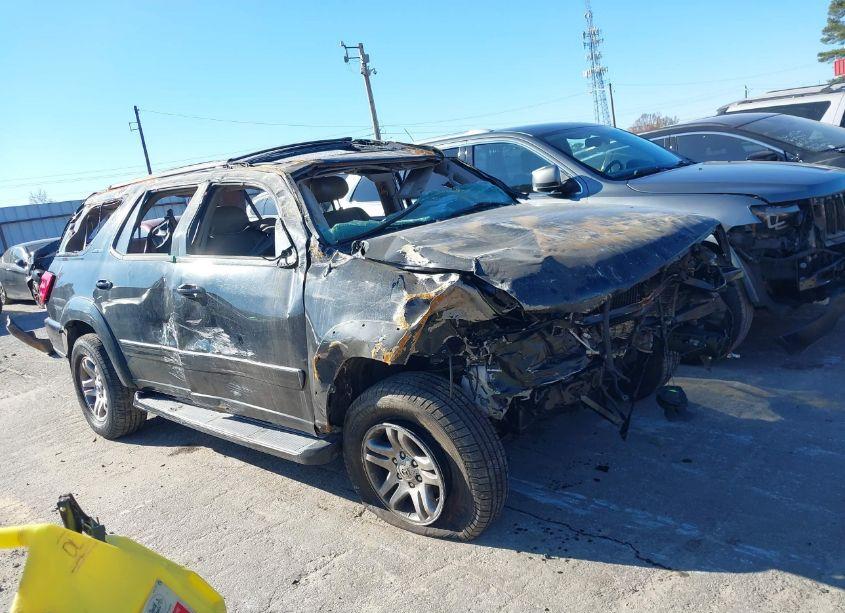 2004 Toyota Sequoia LIMITED V8 (VIN 5TDZT38A24S227934) main photo