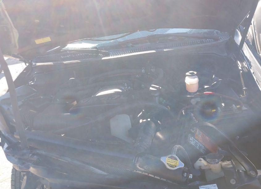 Photo 10 of 2004 Toyota Sequoia LIMITED V8 (VIN 5TDZT38A24S227934)