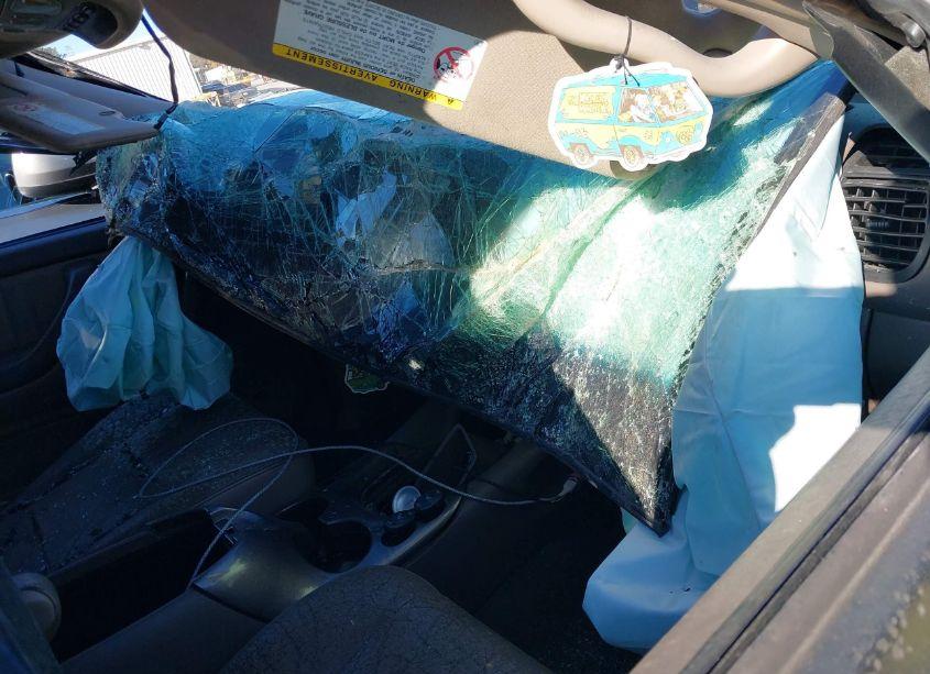 Photo 5 of 2004 Toyota Sequoia LIMITED V8 (VIN 5TDZT38A24S227934)