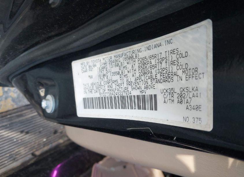 Photo 9 of 2004 Toyota Sequoia LIMITED V8 (VIN 5TDZT38A24S227934)