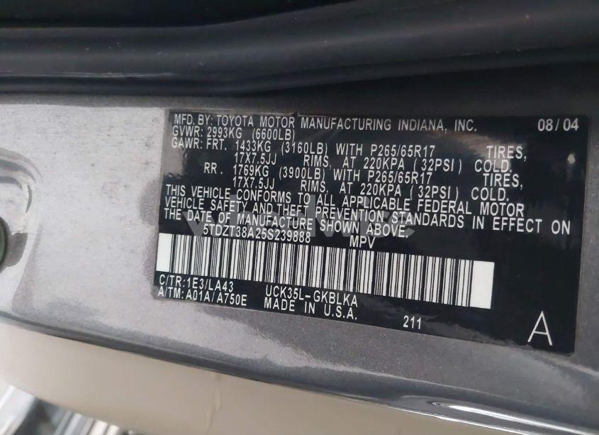 Photo 9 of 2005 Toyota Sequoia LIMITED V8 (VIN 5TDZT38A25S239888)