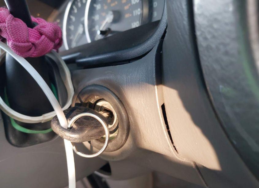 Photo 11 of 2005 Toyota Sequoia LIMITED V8 (VIN 5TDZT38A25S239941)