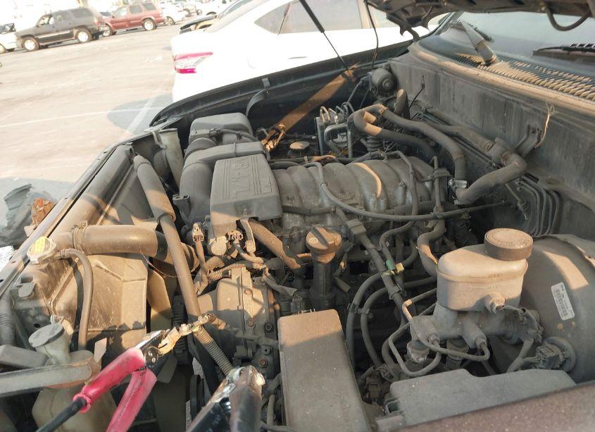 Photo 6 of 2002 Toyota Sequoia LIMITED V8 (VIN 5TDZT38A32S065230)