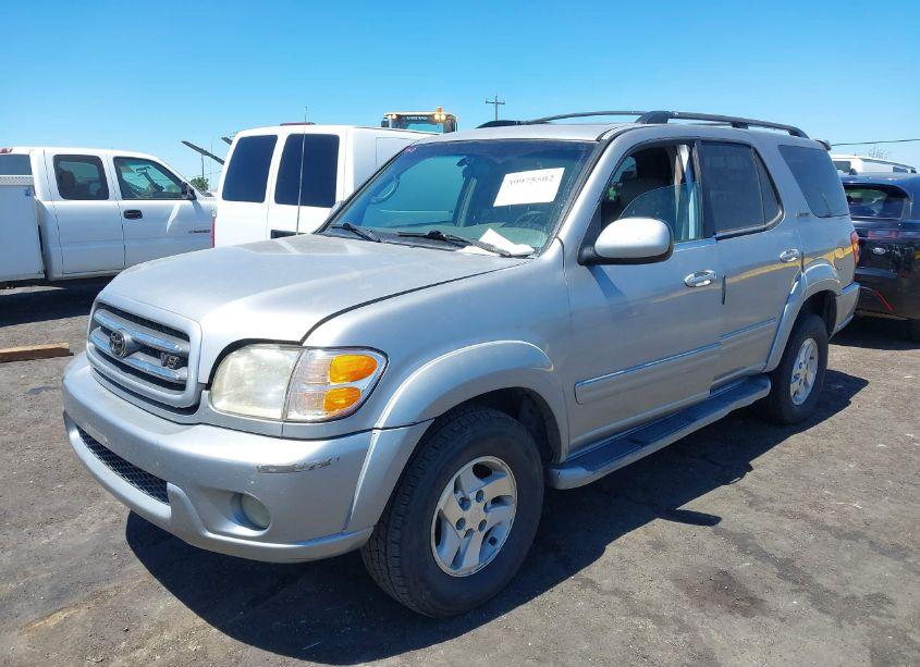 Photo 2 of 2002 Toyota Sequoia LIMITED V8 (VIN 5TDZT38A32S097143)