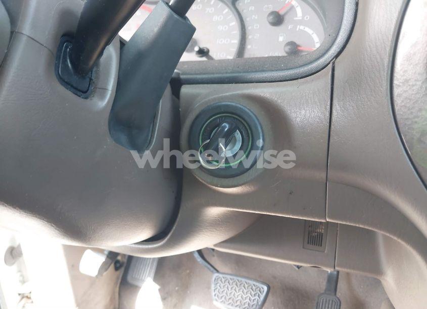 Photo 11 of 2003 Toyota Sequoia LIMITED V8 (VIN 5TDZT38A33S147766)