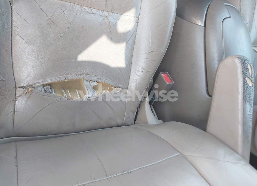 Photo 13 of 2003 Toyota Sequoia LIMITED V8 (VIN 5TDZT38A33S147766)