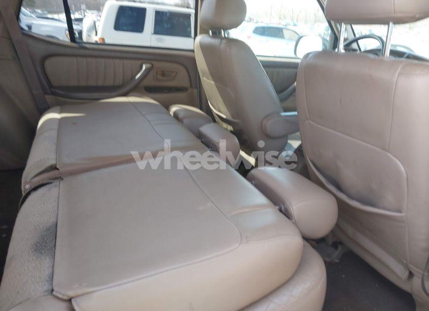 Photo 8 of 2003 Toyota Sequoia LIMITED V8 (VIN 5TDZT38A33S147766)