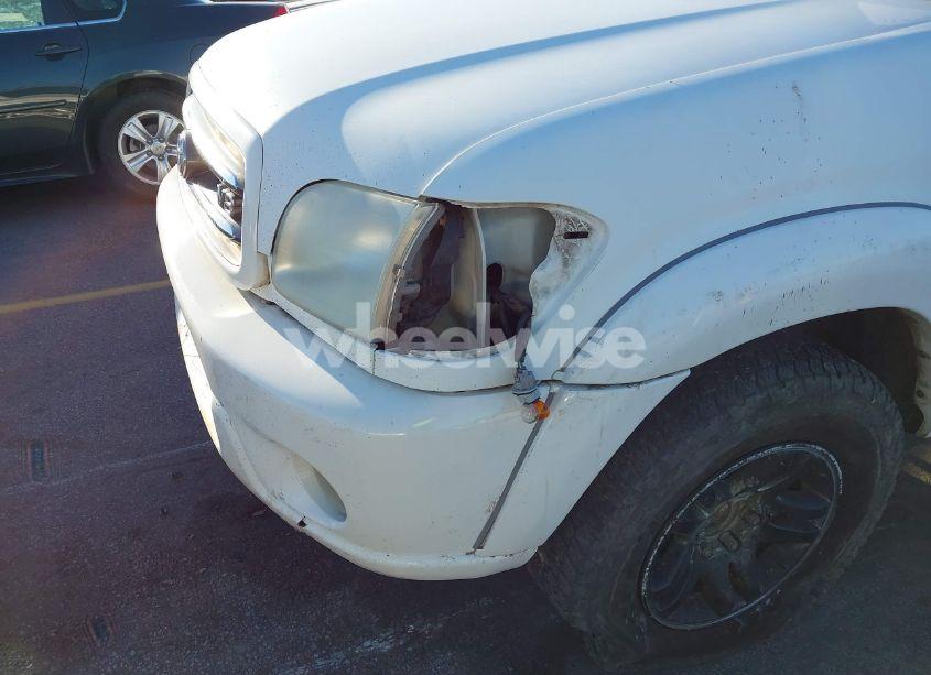 Photo 12 of 2003 Toyota Sequoia LIMITED V8 (VIN 5TDZT38A33S160498)