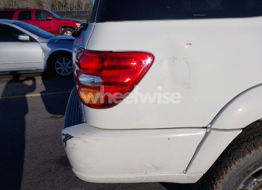 Photo 14 of 2003 Toyota Sequoia LIMITED V8 (VIN 5TDZT38A33S160498)