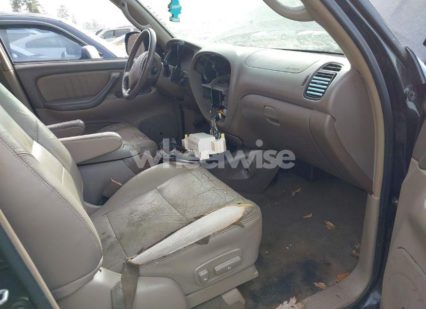 Photo 5 of 2004 Toyota Sequoia LIMITED V8 (VIN 5TDZT38A34S232933)