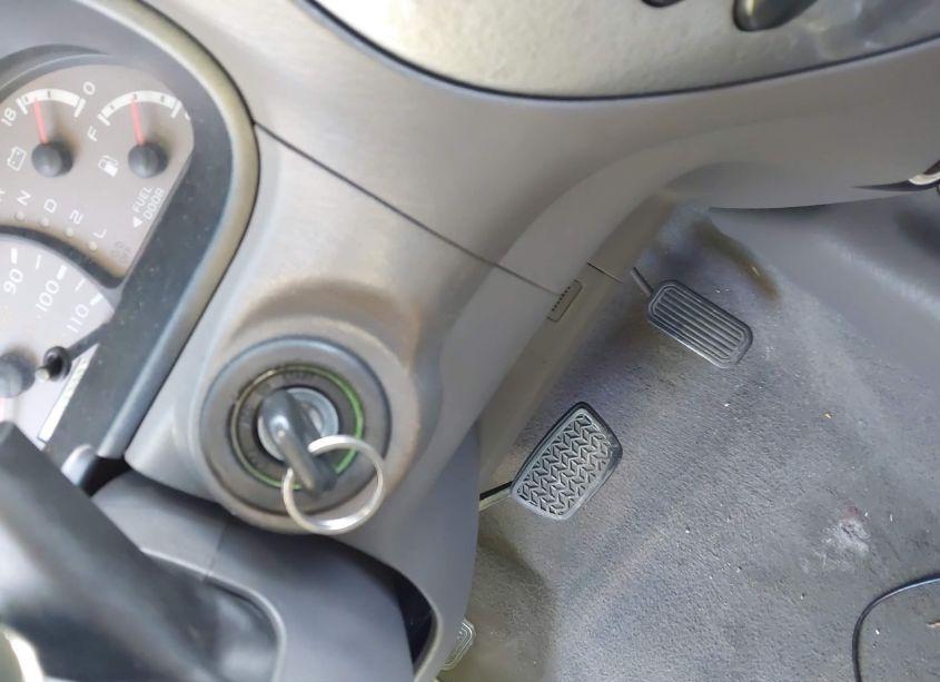 Photo 11 of 2002 Toyota Sequoia LIMITED V8 (VIN 5TDZT38A42S072039)