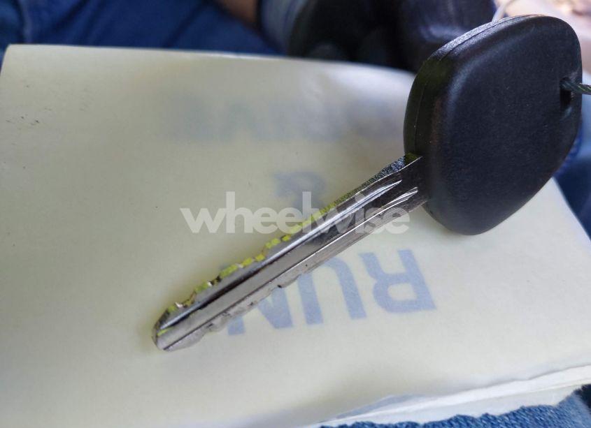 Photo 11 of 2003 Toyota Sequoia LIMITED V8 (VIN 5TDZT38A43S138493)