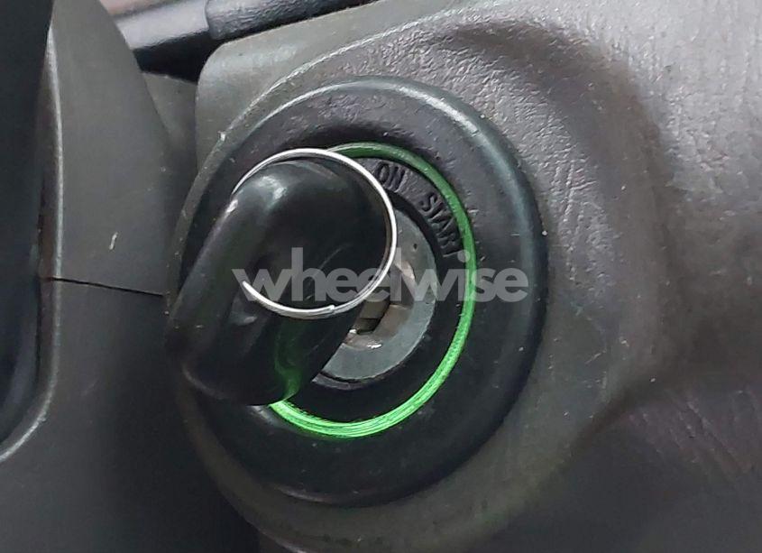 Photo 11 of 2003 Toyota Sequoia LIMITED V8 (VIN 5TDZT38A53S182616)