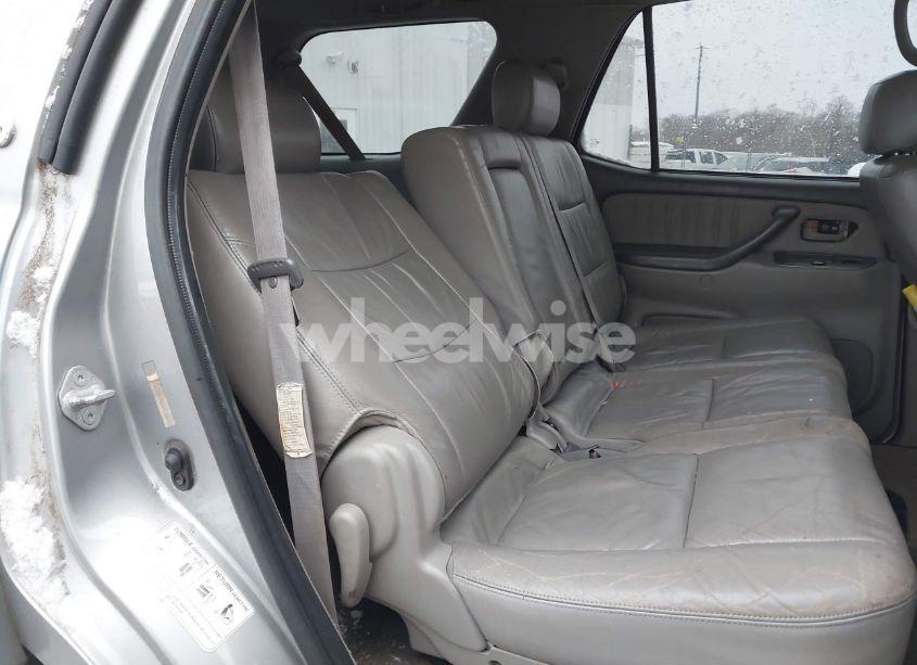 Photo 8 of 2003 Toyota Sequoia LIMITED V8 (VIN 5TDZT38A53S182616)