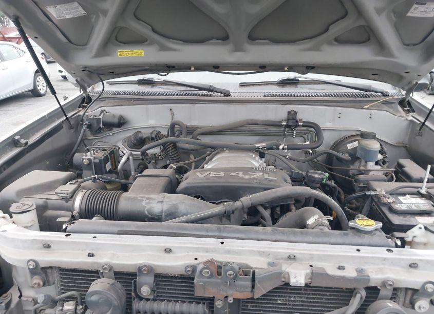 Photo 10 of 2004 Toyota Sequoia LIMITED V8 (VIN 5TDZT38A54S209962)